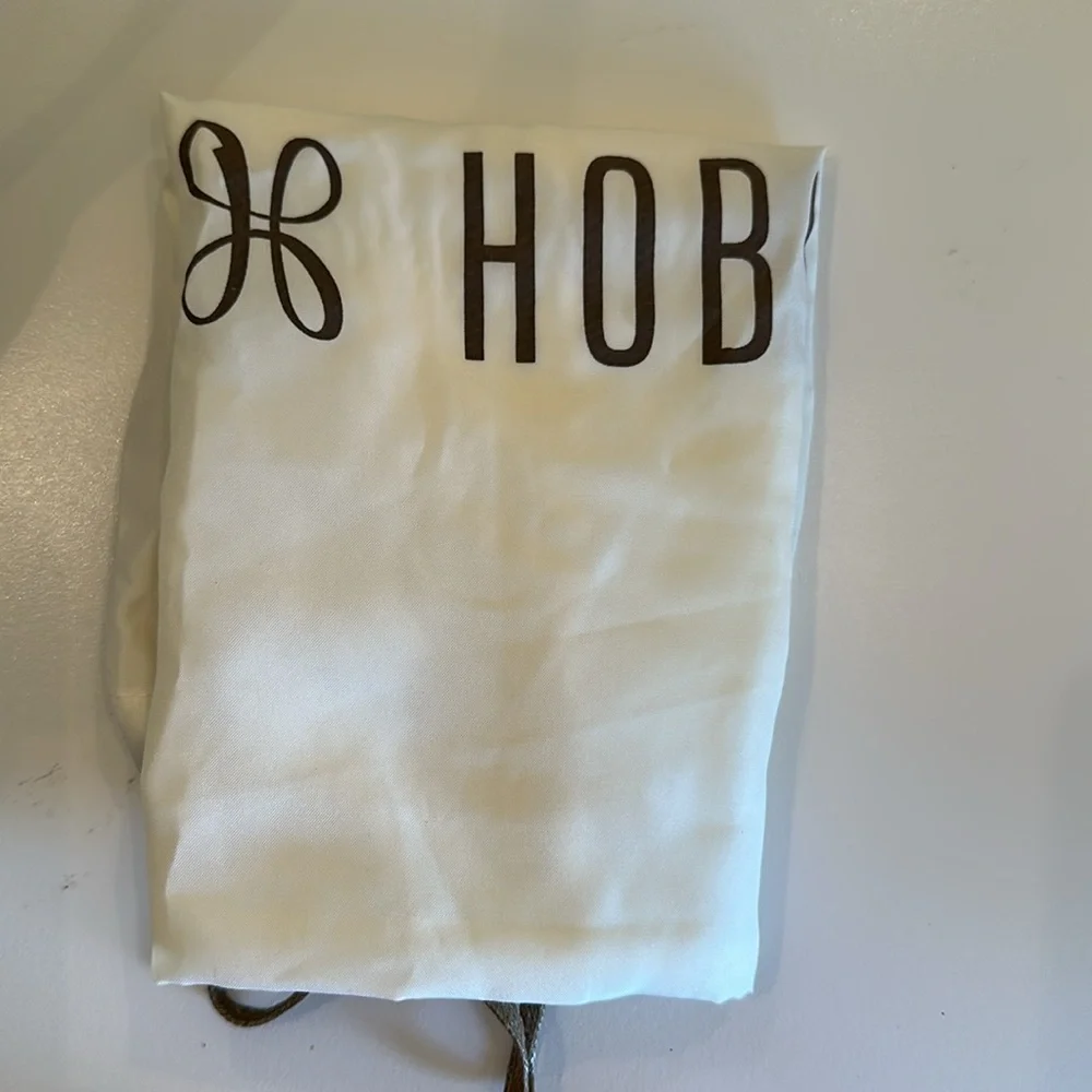 New HOBO Bonita Leather Bag. Black.